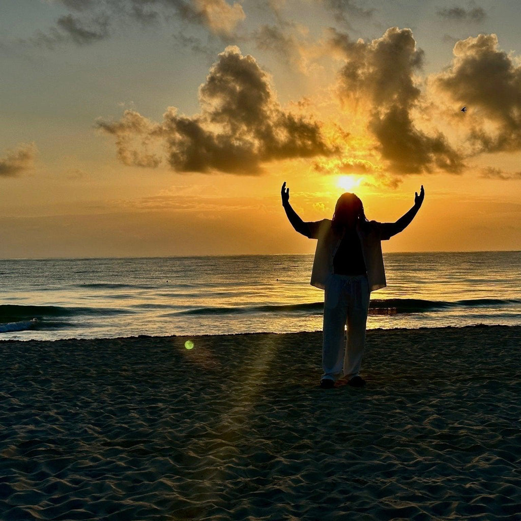 Tropic Dreams - Legacy Three Wick Candle - Illuminare by MAD